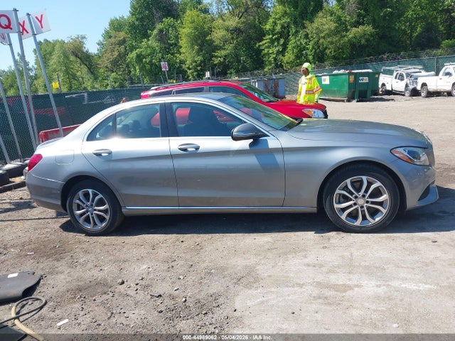 Продаж на аукціоні авто 2015 Mercedes-benz C 300 4matic, vin: 55SWF4KB0FU090404, номер лоту: 44989062