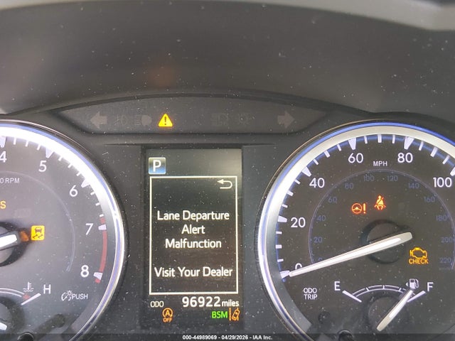 Toyota Highlander Xle 2018 5TDKZRFH7JS285035 Image 16