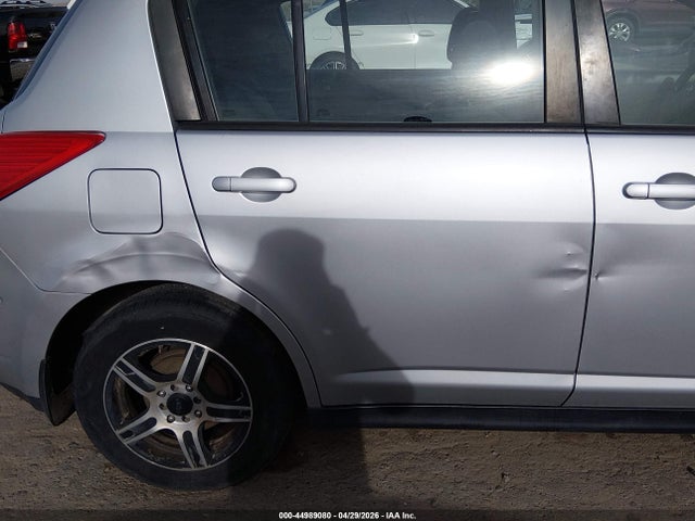 2011 Nissan Versa 1.8s მანქანა იყიდება აუქციონზე, vin: 3N1BC1CP7BL465561, აუქციონის ნომერი: 44989080
