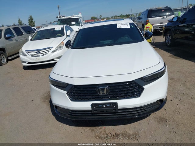 1HGCY2F7XTA002084 Honda Accord Hybrid Sport-l