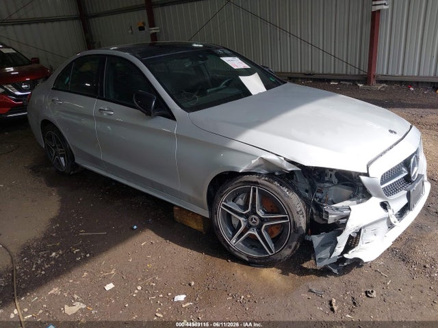 44989115 :رقم المزاد ، 55SWF8EB1LU326170 vin ، 2020 Mercedes-benz C 300 4matic مزاد بيع