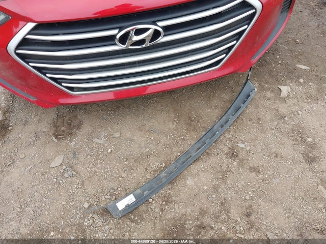 2018 Hyundai Elantra Se მანქანა იყიდება აუქციონზე, vin: 5NPD74LF8JH264592, აუქციონის ნომერი: 44989120