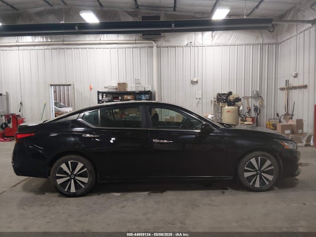 2021 Nissan Altima Sv Fwd მანქანა იყიდება აუქციონზე, vin: 1N4BL4DV7MN324994, აუქციონის ნომერი: 44989134