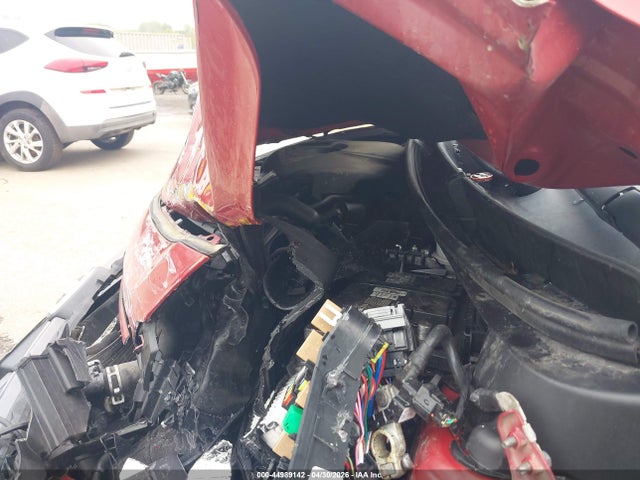 KMHD35LH4HU349332 Hyundai ELANTRA GT
