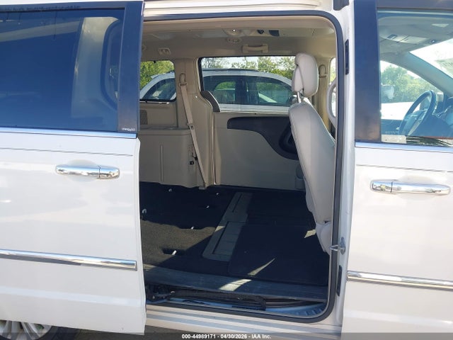 Aukcja sprzedaży 2011 Chrysler Town & Country Touring-l, vin: 2A4RR8DG5BR722036, numer aukcji: 44989171
