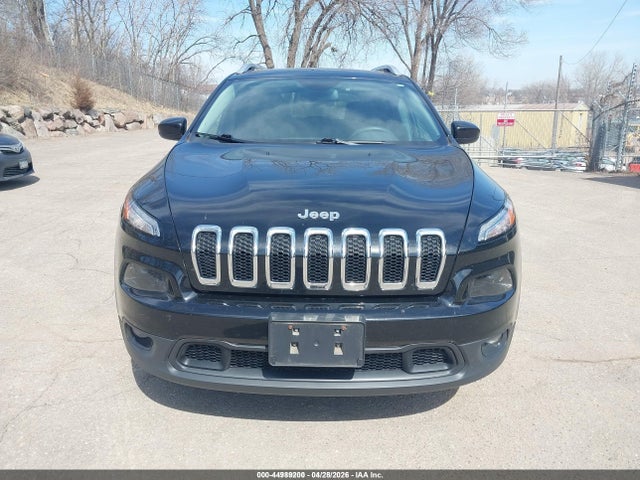 Продаж на аукціоні авто 2018 Jeep Cherokee Latitude 4x4, vin: 1C4PJMCB1JD559311, номер лоту: 44989200