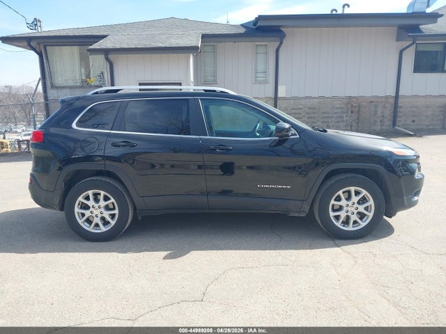 Продаж на аукціоні авто 2018 Jeep Cherokee Latitude 4x4, vin: 1C4PJMCB1JD559311, номер лоту: 44989200