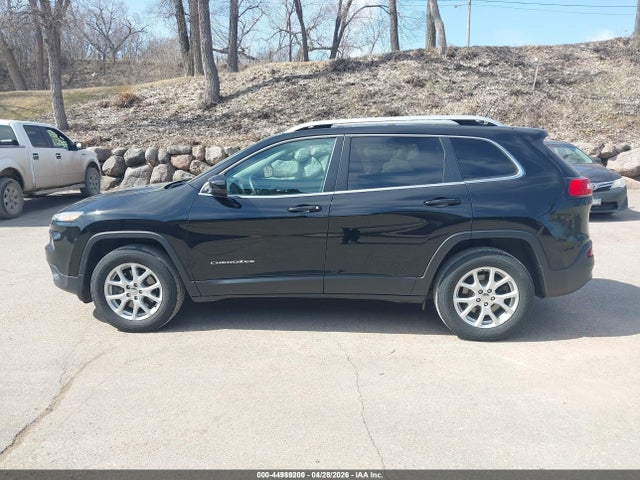 Продаж на аукціоні авто 2018 Jeep Cherokee Latitude 4x4, vin: 1C4PJMCB1JD559311, номер лоту: 44989200