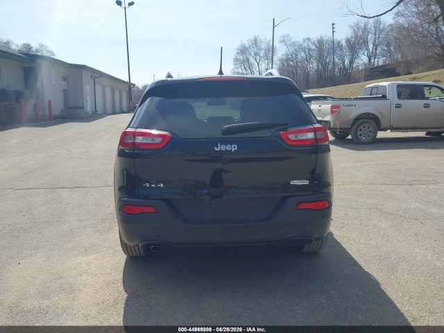 Продаж на аукціоні авто 2018 Jeep Cherokee Latitude 4x4, vin: 1C4PJMCB1JD559311, номер лоту: 44989200
