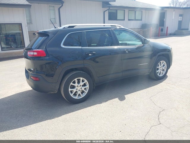Продаж на аукціоні авто 2018 Jeep Cherokee Latitude 4x4, vin: 1C4PJMCB1JD559311, номер лоту: 44989200