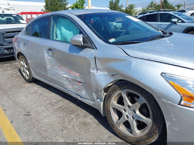 1N4AL3AP2FC201694 Nissan Altima 2.5 Sv