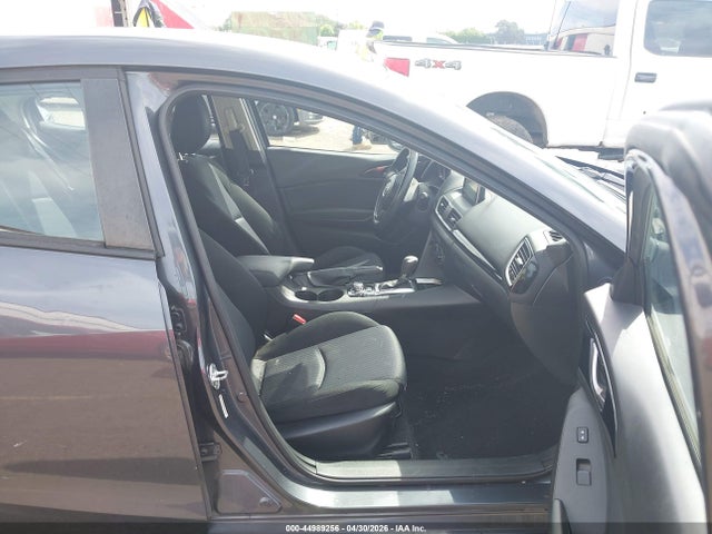 2016 Mazda Mazda3 I Sport მანქანა იყიდება აუქციონზე, vin: JM1BM1T73G1318470, აუქციონის ნომერი: 44989256