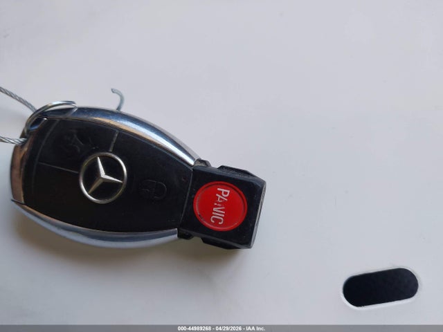 44989268 :رقم المزاد ، WDBTJ72H88F257291 vin ، 2008 Mercedes-benz Clk 550 مزاد بيع