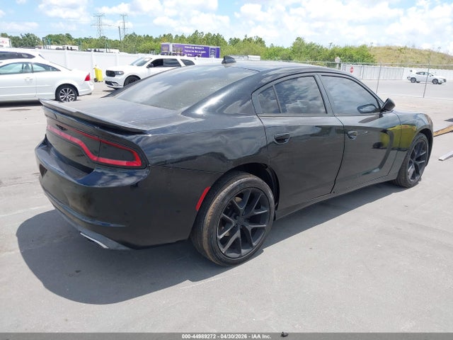 44989272 :رقم المزاد ، 2C3CDXHG7FH726247 vin ، 2015 Dodge Charger Sxt مزاد بيع
