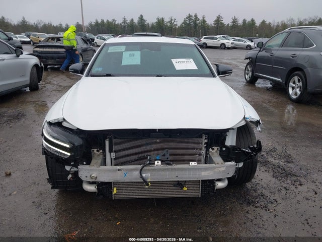 Продажа на аукционе авто 2022 Genesis G70 2.0t Awd, vin: KMTG34TA2NU087936, номер лота: 44989293
