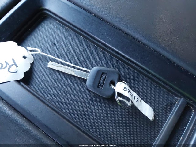 44989297 :رقم المزاد ، 1GKS2FKCXJR150048 vin ، 2018 Gmc Yukon Xl Sle مزاد بيع