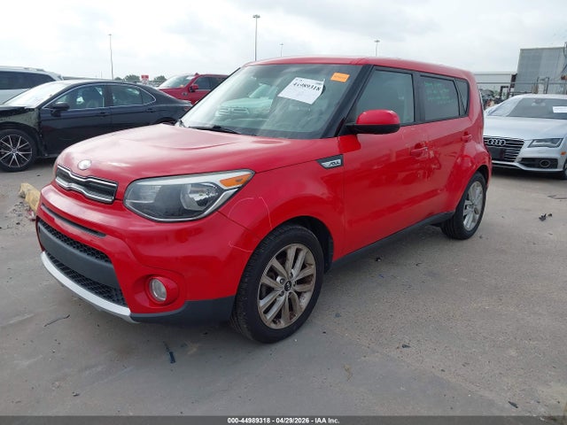 44989318 :رقم المزاد ، KNDJP3A57H7417548 vin ، 2017 Kia Soul + مزاد بيع