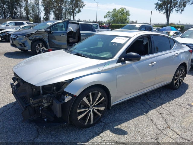 1N4BL4CV4KC205312 Nissan Altima 2.5 Sr