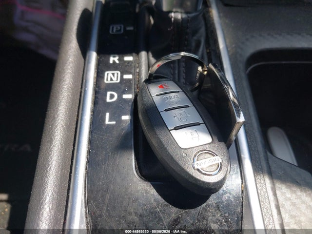 3N1AB8CV0NY241979 Nissan Sentra Sv Xtronic Cvt