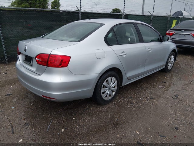 44989357 :رقم المزاد ، 3VW1K7AJ2EM371256 vin ، 2014 Volkswagen Jetta 2.0l S مزاد بيع