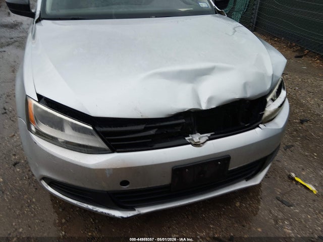 44989357 :رقم المزاد ، 3VW1K7AJ2EM371256 vin ، 2014 Volkswagen Jetta 2.0l S مزاد بيع