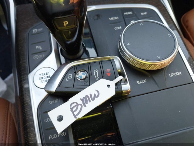 2020 Bmw 330i მანქანა იყიდება აუქციონზე, vin: 3MW5R1J05L8B46711, აუქციონის ნომერი: 44989367