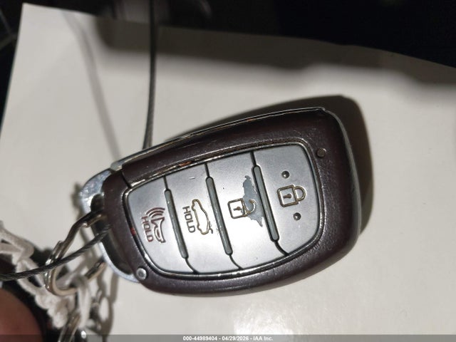 44989404 :رقم المزاد ، 5NPE34AF0FH056197 vin ، 2015 Hyundai Sonata Sport مزاد بيع