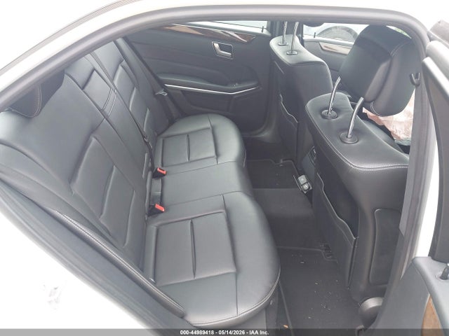 44989418 :رقم المزاد ، WDDHF8JB9FB114596 vin ، 2015 Mercedes-benz E 350 4matic مزاد بيع
