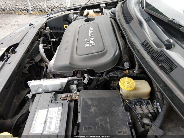 Продажа на аукционе авто 2015 Chrysler 200 Limited, vin: 1C3CCCAB4FN710623, номер лота: 44989424