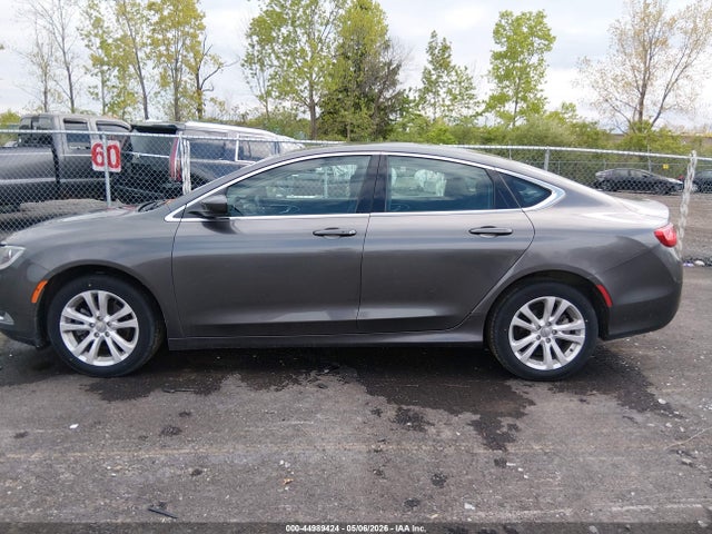 Продажа на аукционе авто 2015 Chrysler 200 Limited, vin: 1C3CCCAB4FN710623, номер лота: 44989424