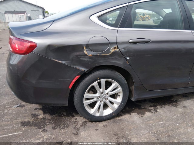 Продажа на аукционе авто 2015 Chrysler 200 Limited, vin: 1C3CCCAB4FN710623, номер лота: 44989424