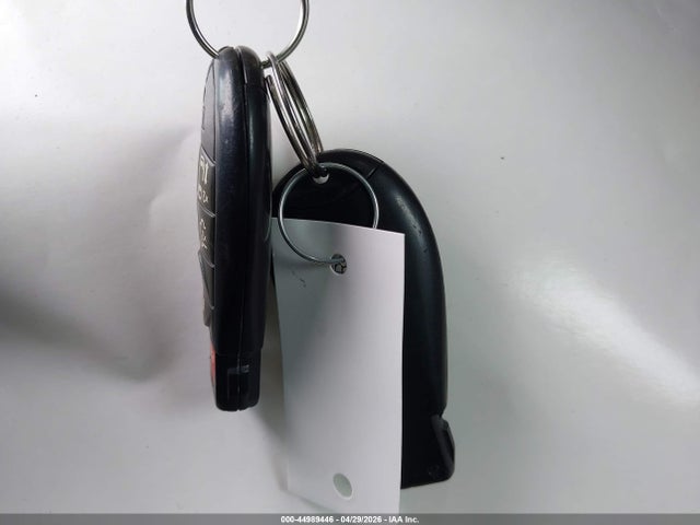 44989446 :رقم المزاد ، 2C4RVACG9CR120400 vin ، 2012 Volkswagen Routan Sel مزاد بيع