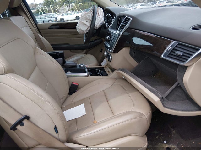 44989454 :رقم المزاد ، 4JGDA5HB5FA530030 vin ، 2015 Mercedes-benz Ml 350 4matic مزاد بيع
