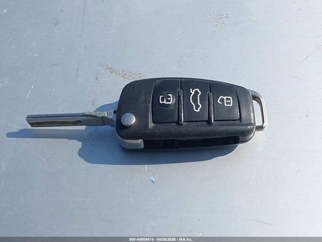 WA1JCCFS3HR003983 Audi Q3 2.0t Premium