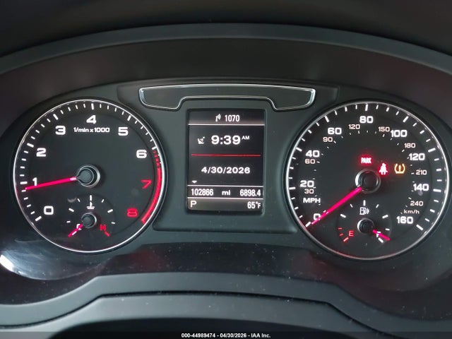 WA1JCCFS3HR003983 Audi Q3 2.0t Premium
