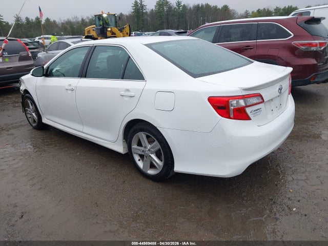 4T1BF1FK3EU397625 Toyota CAMRY SE