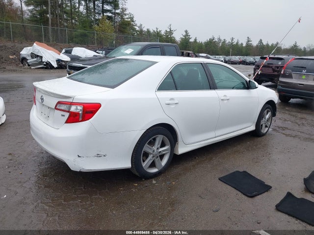 4T1BF1FK3EU397625 Toyota CAMRY SE