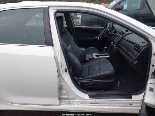 4T1BF1FK3EU397625 Toyota CAMRY SE