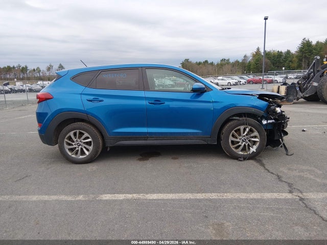 44989490 :رقم المزاد ، KM8J2CA42JU776461 vin ، 2018 Hyundai Tucson Se مزاد بيع