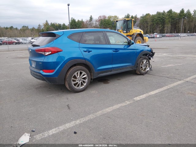 44989490 :رقم المزاد ، KM8J2CA42JU776461 vin ، 2018 Hyundai Tucson Se مزاد بيع