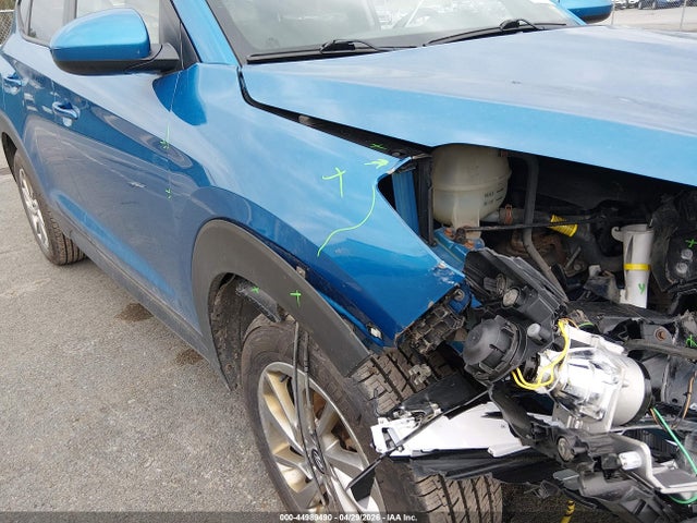 44989490 :رقم المزاد ، KM8J2CA42JU776461 vin ، 2018 Hyundai Tucson Se مزاد بيع
