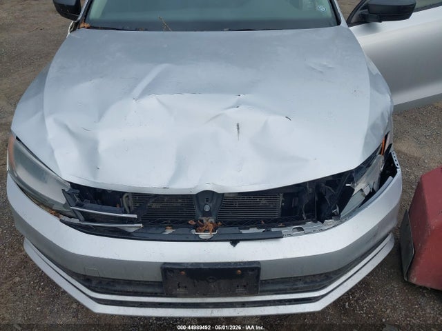 Продаж на аукціоні авто 2015 Volkswagen Jetta 2.0l S, vin: 3VW2K7AJ9FM342780, номер лоту: 44989492