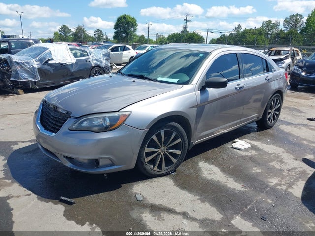 Aukcja sprzedaży 2013 Chrysler 200 Touring, vin: 1C3CCBBB0DN615126, numer aukcji: 44989496