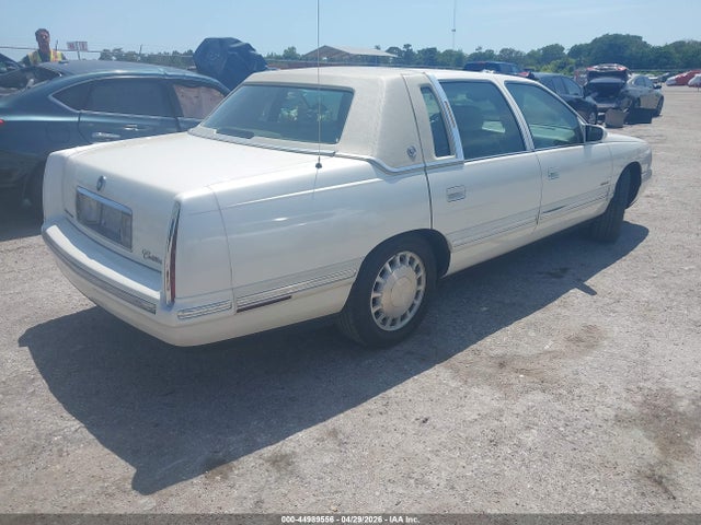 1998 Cadillac Deville Standard მანქანა იყიდება აუქციონზე, vin: 1G6KD54YXWU776411, აუქციონის ნომერი: 44989556