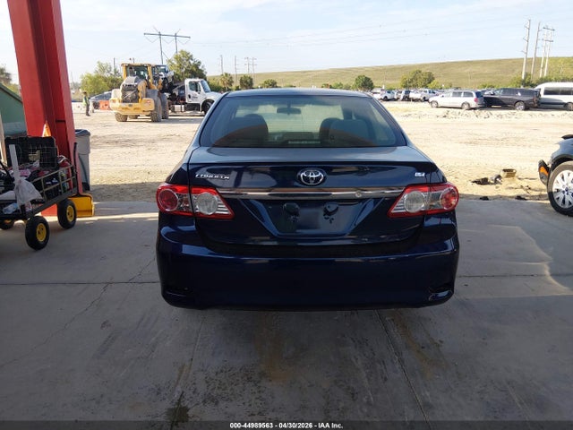 Продаж на аукціоні авто 2013 Toyota Corolla Le, vin: 2T1BU4EE8DC118642, номер лоту: 44989563