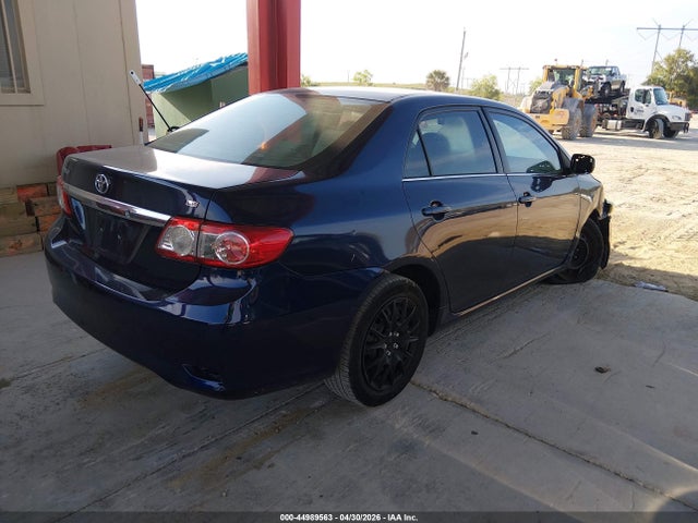 Продаж на аукціоні авто 2013 Toyota Corolla Le, vin: 2T1BU4EE8DC118642, номер лоту: 44989563