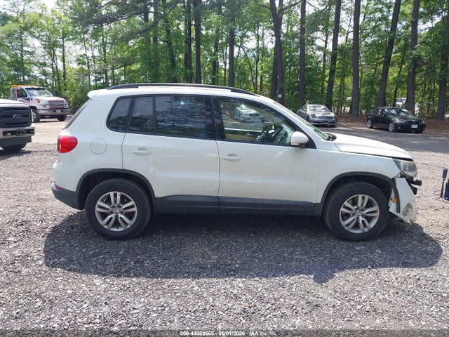 44989565 :رقم المزاد ، WVGAV7AXXHK016292 vin ، 2017 Volkswagen Tiguan 2.0t/2.0t S مزاد بيع