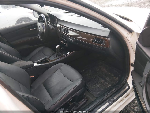 44989567 :رقم المزاد ، WBAPH7G50BNM58545 vin ، 2011 Bmw 328i مزاد بيع