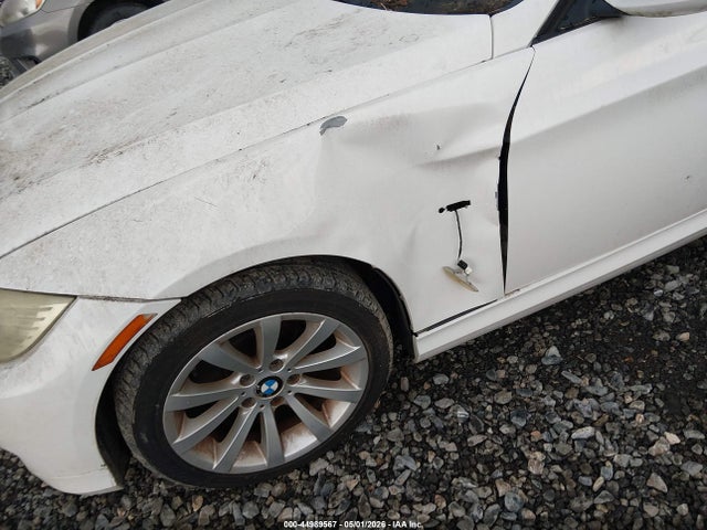 44989567 :رقم المزاد ، WBAPH7G50BNM58545 vin ، 2011 Bmw 328i مزاد بيع