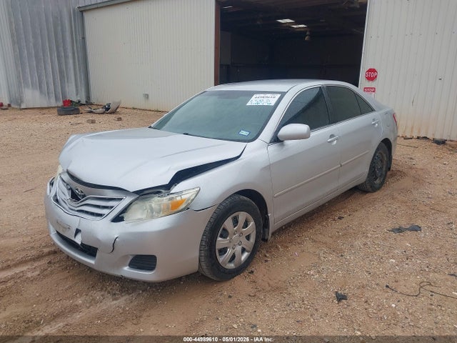 2010 Toyota Camry Le მანქანა იყიდება აუქციონზე, vin: 4T1BF3EK5AU109188, აუქციონის ნომერი: 44989610